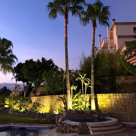 Apartment Palm Tree Golfers Retreat With Private Pool