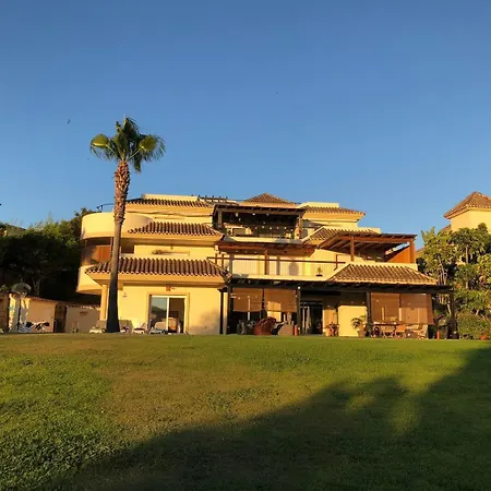 Palm Tree Golfers Retreat With Private Pool Apartment San Roque (Andalucia)